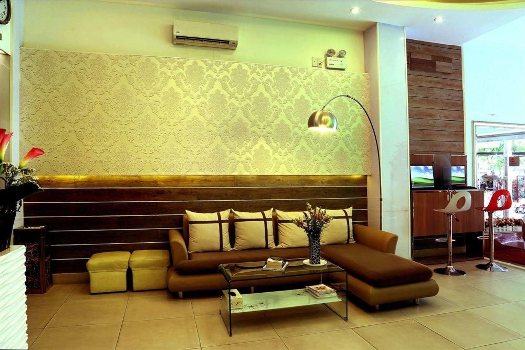 A25 Hotel - 14 Pho Duc Chinh 胡志明市 外观 照片